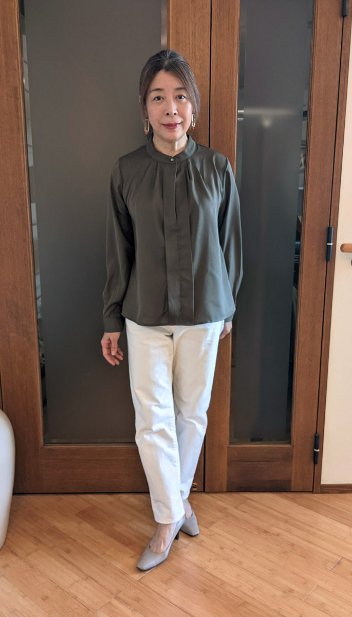 ホワイトデニムとのコーデ