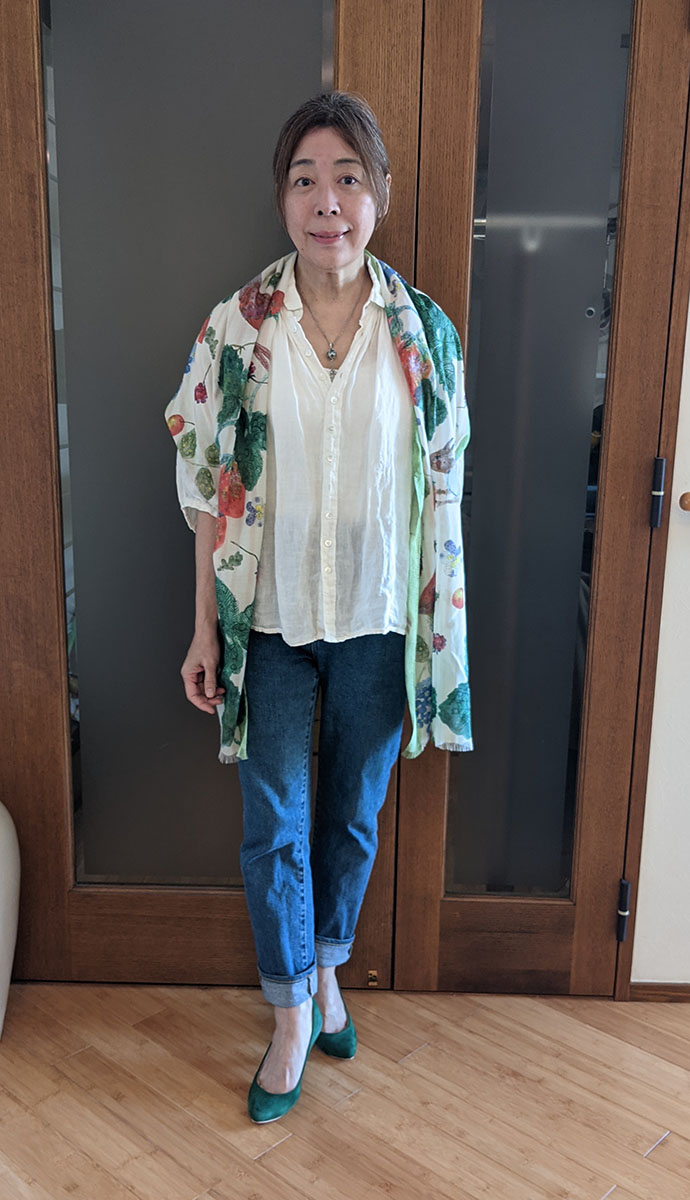 sasakihitomi/コットンシルクストール いちごとリス