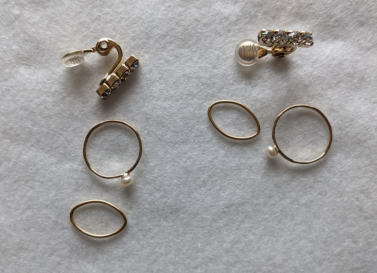 イヤリングのパーツ