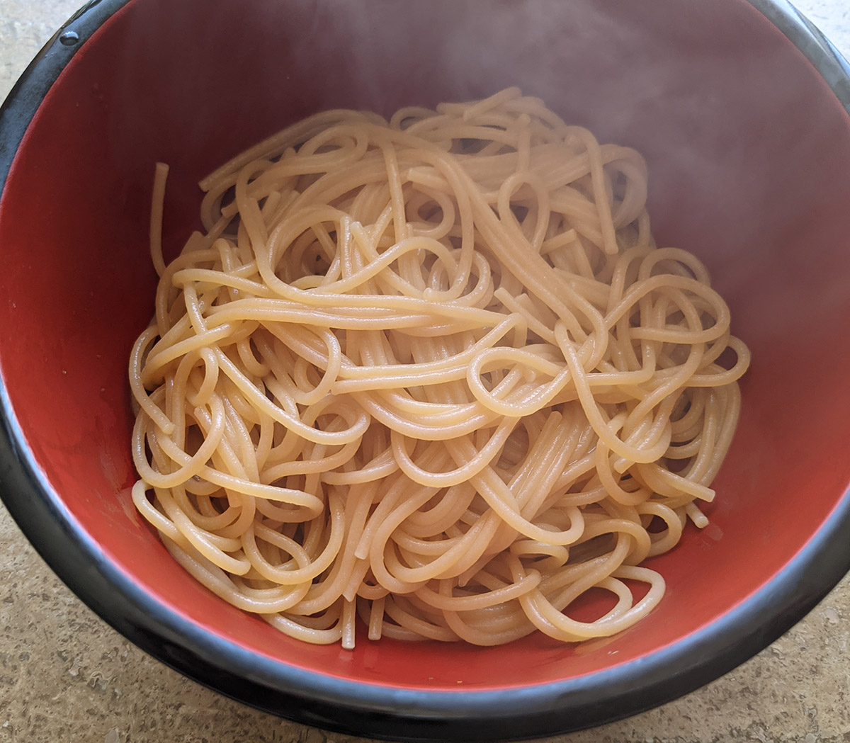 茹でたゼンブヌードル