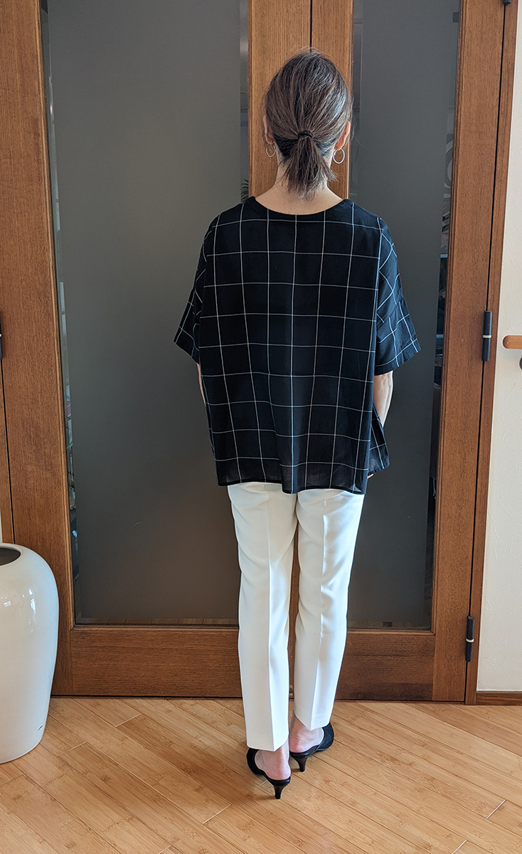後ろから見たところ