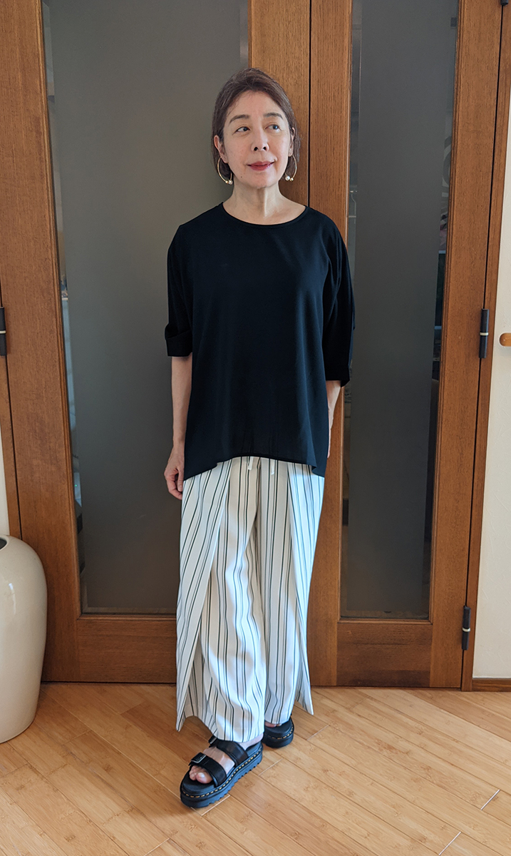 ワイドパンツとのコーデ