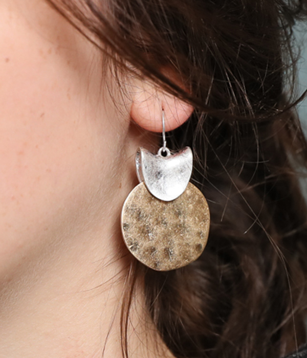 TWO COLOR METAL PIERCE