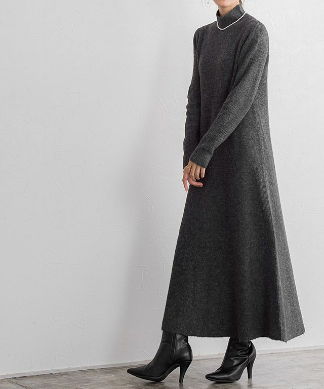 ふんわりウォッシャブルAラインニットワンピース