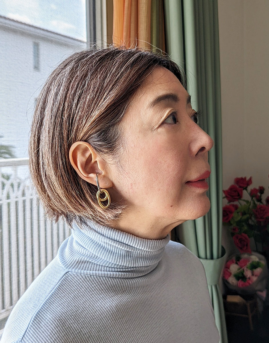 歳を取るほど素肌感メイクに戻りたい アイブロウパウダーだけの立体眉と天然由来原料100 のファンデ 歳を隠すのをやめました