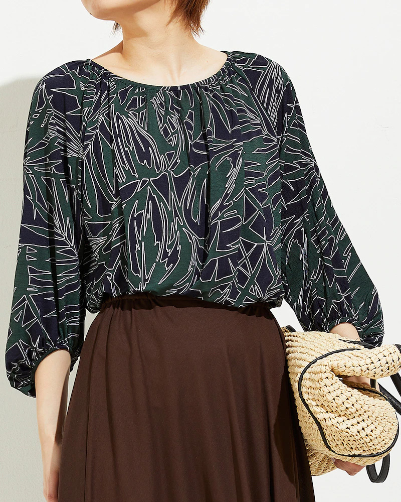 UVスラブ・ギャザートップス