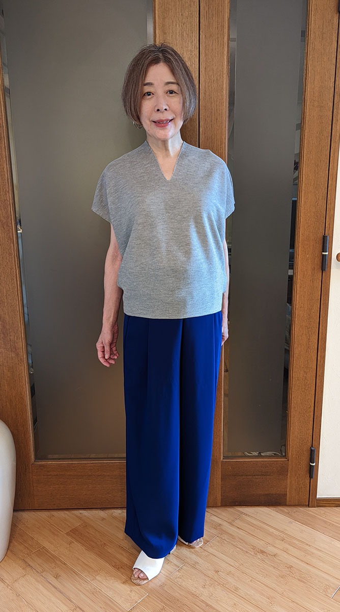 サイドタックワイドパンツとのコーデ