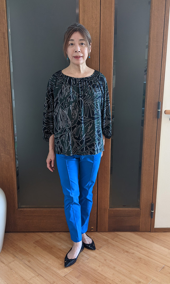 UVスラブ・ギャザートップス