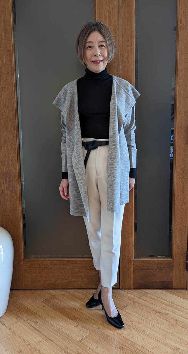 フード付きニットガウン