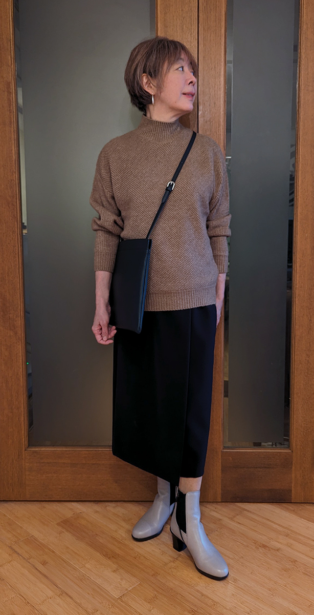 ネイビーを足したコーデ