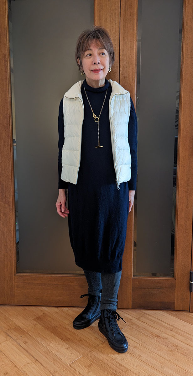 イタリア糸・カシミヤ混ロングワンピとのコーデ