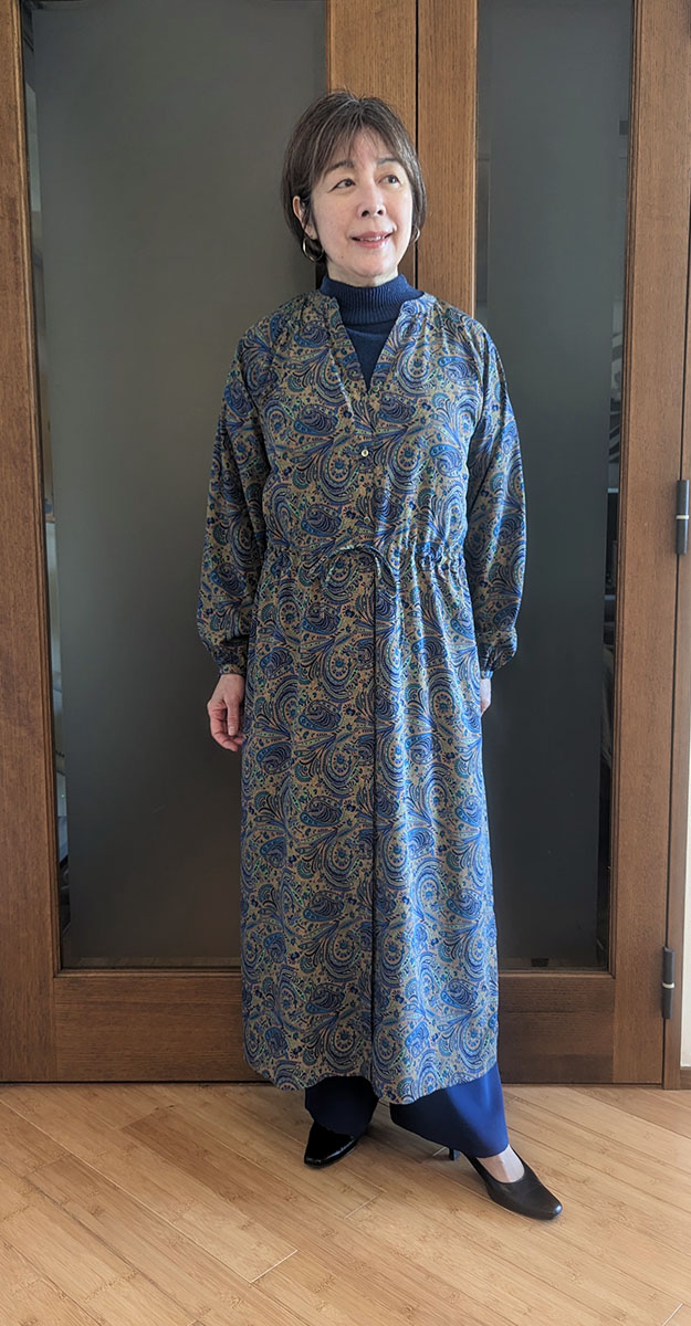 ペイズリー柄ワンピース