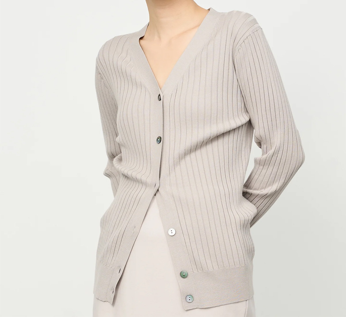 ワイドリブVネックカーディガン