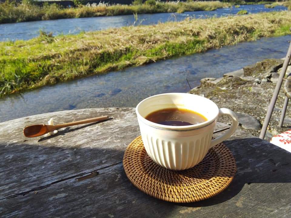 かぴばらこーひー 岡山真庭市 カフェ 景色のいいお店 おとなのえんそく