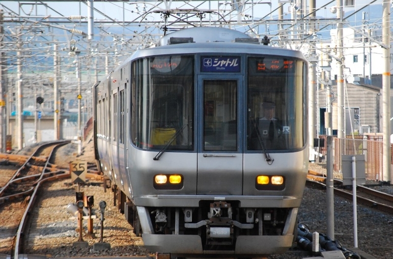 223系2500番台、225系5000.5100番台