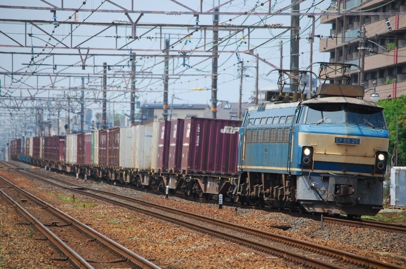 201系USJラッピング本線試運転@摂津富田駅(8月5日) - 鉄ヲタ業務日報