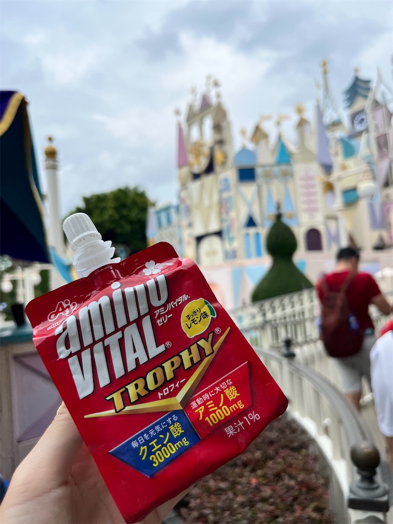 香港Disney ワールド・オブ・フローズン モバイルバッテリー 香港Disney ワールド・オブ・フローズン モバイルバッテリー