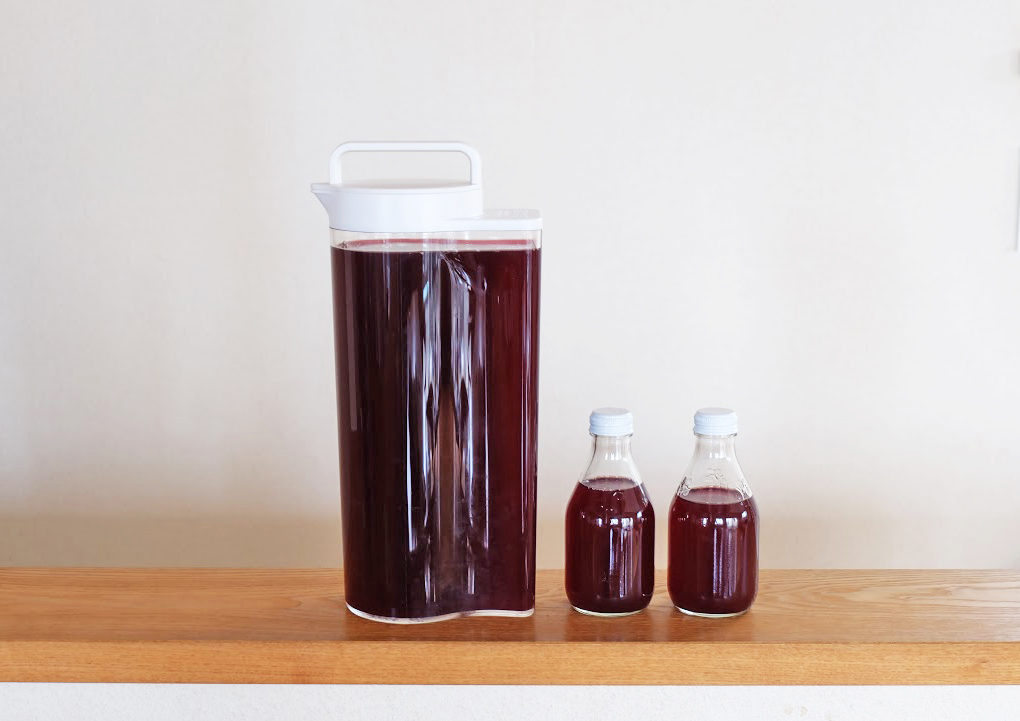 赤じそシロップの保存容器 オブジェのような可愛いロート 無印良品 Tekki オウチノ道具