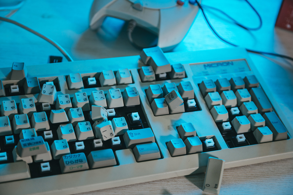 低スペックのpcが支給されるのは エンジニアの効率が売上に関係しないから ナイスミドルになりたい 松本孝行のブログ