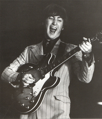 No.401 / 1966年ザ・ビートルズ日本武道館公演の謎 - Outsider Records!