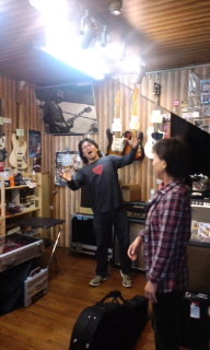 f:id:outsider-records:20111117004824j:image f:id:outsider-records:20111117004824j:image