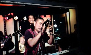 f:id:outsider-records:20111127111235j:image:w250 f:id:outsider-records:20111127111235j:image:w250