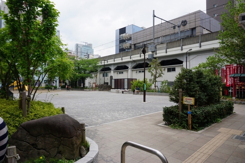 18 04 14 台東散歩 06 草分稲荷神社 佐久間公園 藤堂和泉守の上屋敷を彩った樹々 秋葉原駅 聖橋 Ovanの社会科見学 18 04 14 台東散歩 06 草分稲荷神社 佐久間公園 藤堂和泉守の上屋敷を彩った樹々 秋葉原駅 聖橋 Ovanの社会科見学