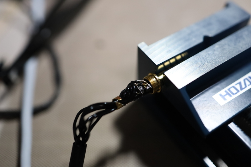 イヤホンケーブルの自作する話 (4.4mm5極プラグ0.78mm2ピン8芯
