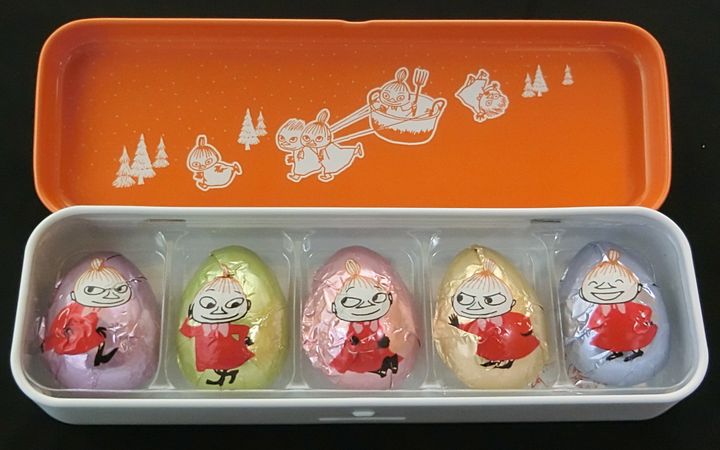 MOOMIN x Mary's【リトルミイの雪遊び】缶の蓋を開けると～