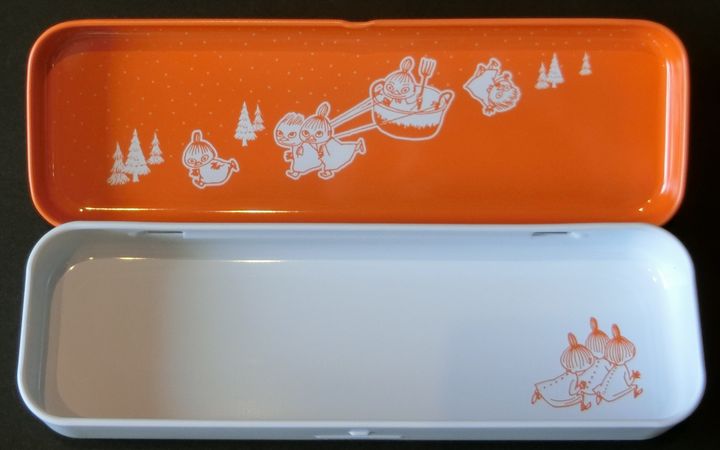 MOOMIN x Mary's【リトルミイの雪遊び】缶の底には～