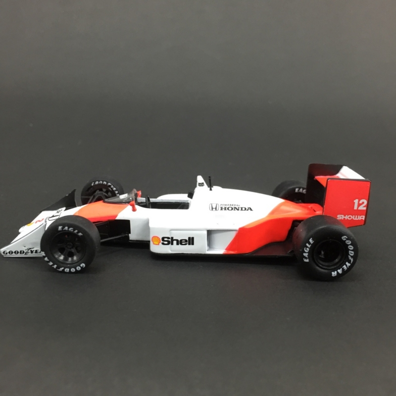 F1マシンコレクション マクラーレンホンダ アイルトン・セナの開封