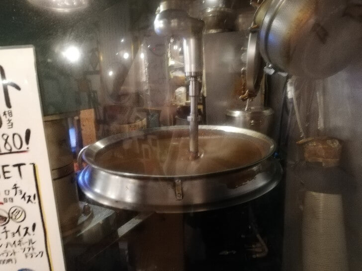 f:id:ownhome:20190907234440j:plain もうやんカレーの鍋