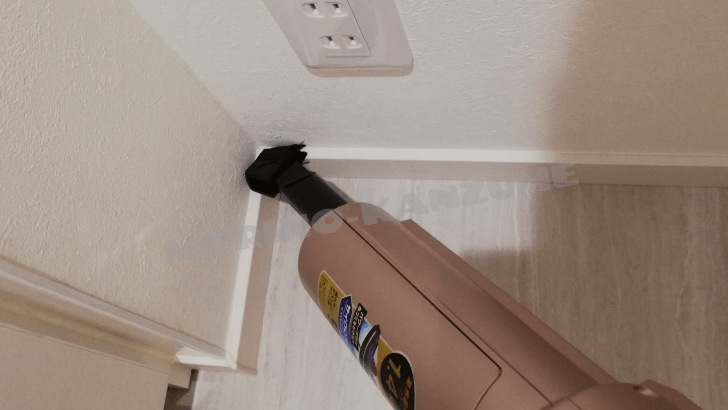 f:id:ownhome:20190925115837p:plain アイリスオーヤマのすき間ノズルは立ち上がりの掃除に便利