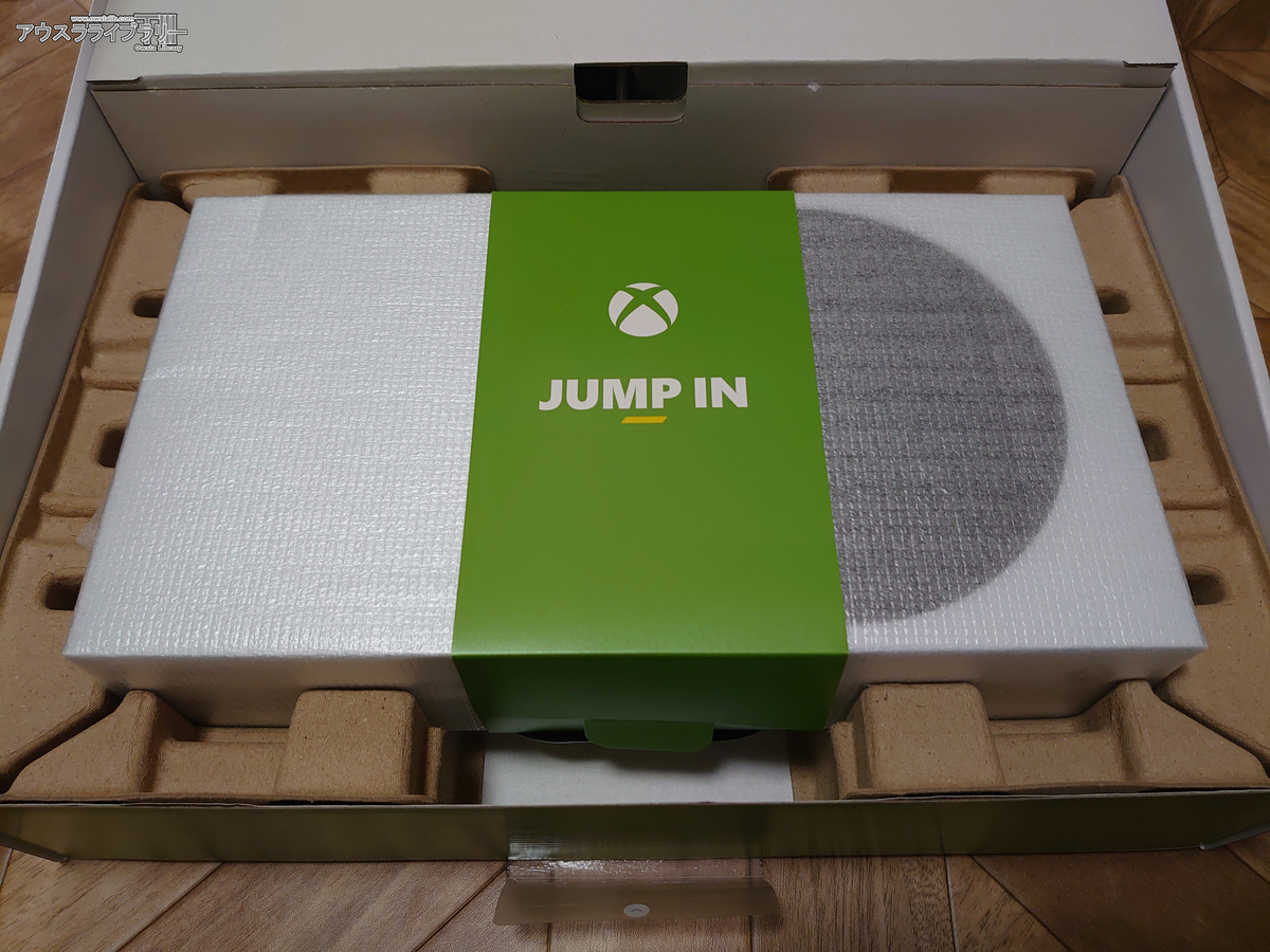 Xbox Series S 注　箱の角が少し凹んでます ゆっくり丁寧に解説】XBOX Series S 分解方法 マイクロソフト