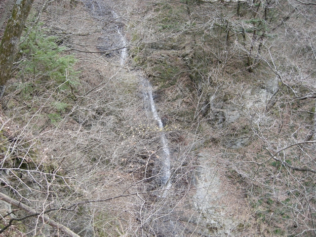 瀬戸千段の滝:覗き見の滝