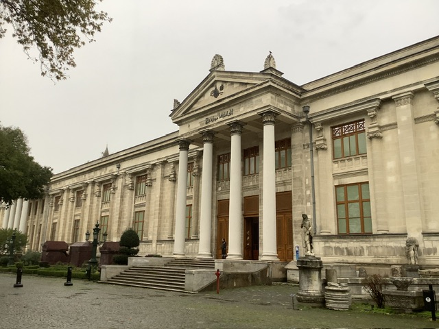 11月13日のブログ「イスタンブール考古学博物館、トルコ