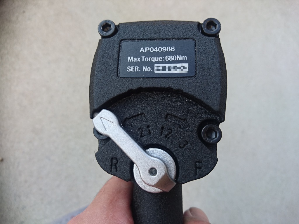愛用のエアインパクトレンチ・・・の巻 - GSX-RときどきNSRところ