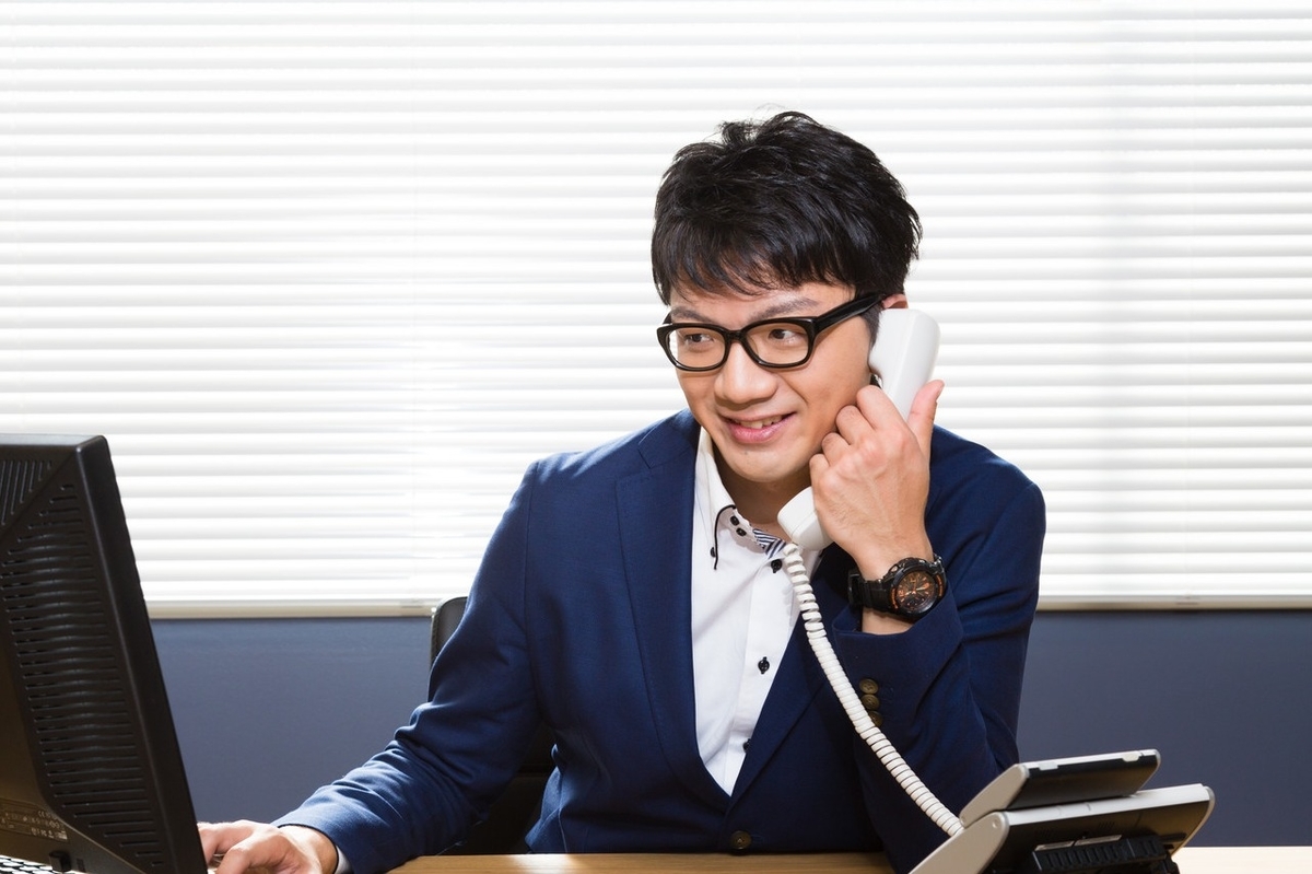 電話応対の写真