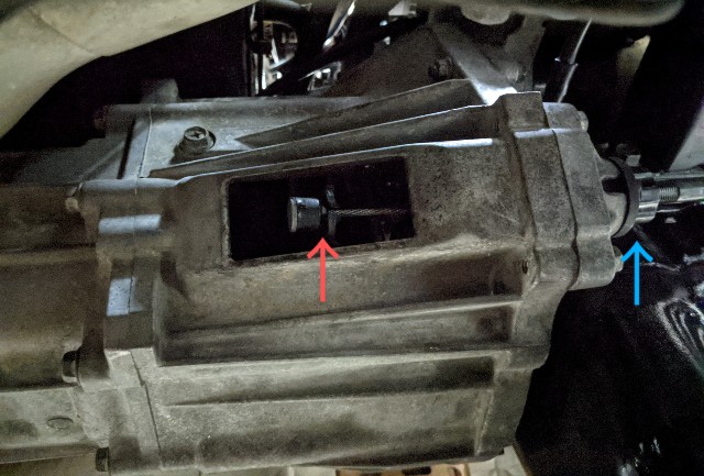 ジムニー クラッチワイヤー注油 Jb23 パニックライダーの非常口 ジムニー クラッチワイヤー注油 Jb23 パニックライダーの非常口