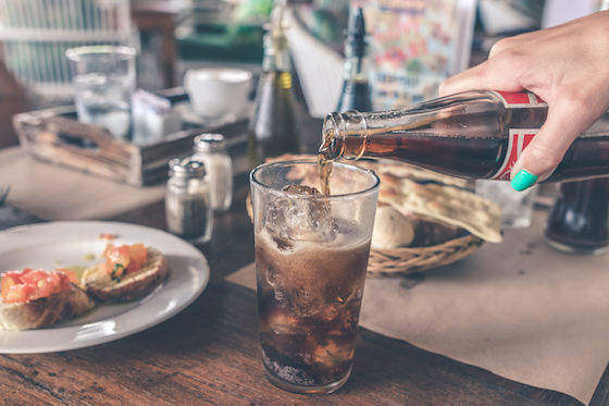 19年最新 コーラを飲むメリットとデメリットを徹底解説しました 炭酸飲料 役に立つブログ Pandablog 19年最新 コーラを飲むメリットとデメリットを徹底解説しました 炭酸飲料 役に立つブログ Pandablog