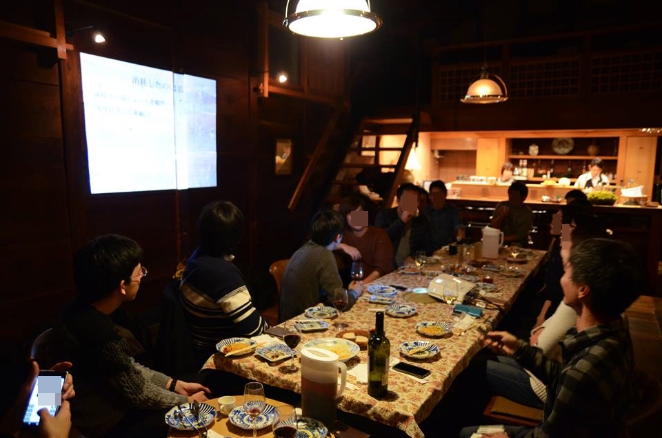 岡ブロは忘年会だってやります