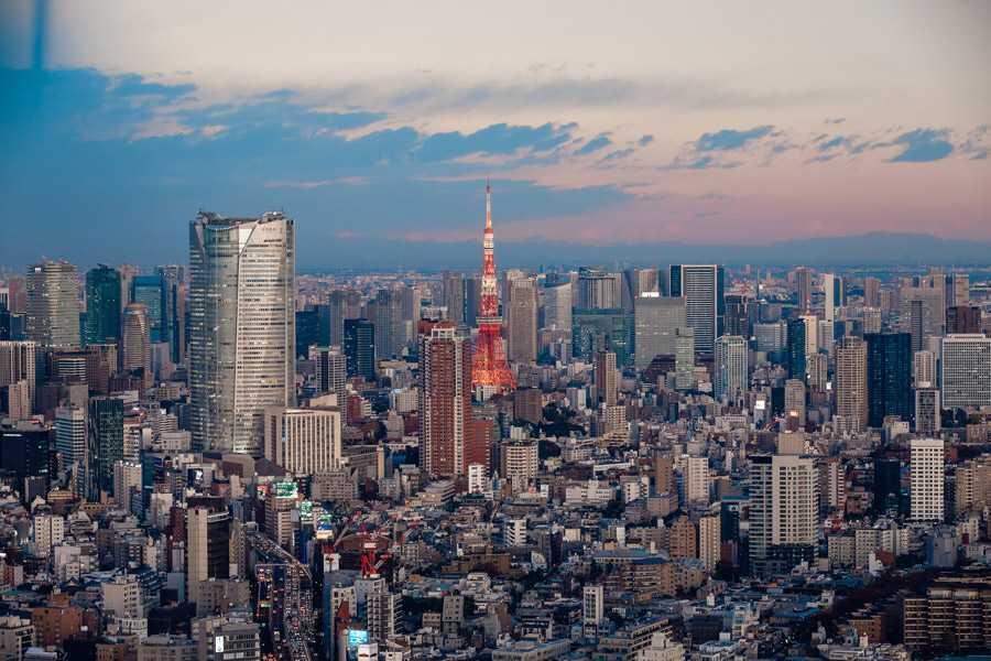 東京