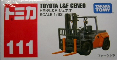 トミカ・トヨタL＆F ジェネオ - 空想科学的雑記帳