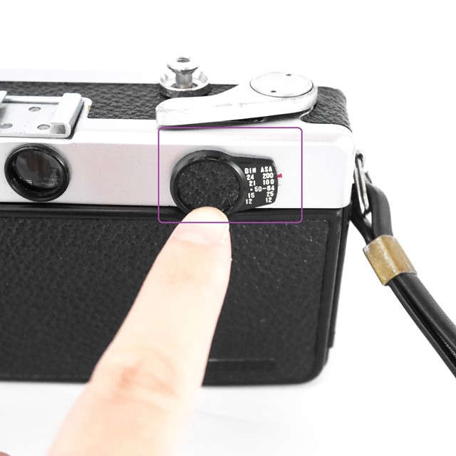 FUJICA COMPACT35 の使い方♪ - 〔BLOG〕パピオカメラ│フィルム