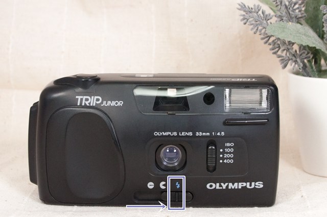 OLYMPUS TRIP JUNIOR 使い方♪ - 〔BLOG〕パピオカメラ│フィルム