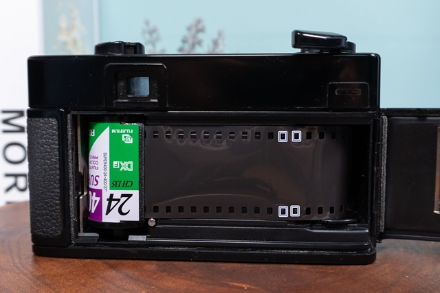 【完動品】MINOLTA Hi-matic AF2-M フィルムカメラ 動作確認 Minolta HI-Matic AF2-MD Point & Shoot Film Camera 38mm F2.8