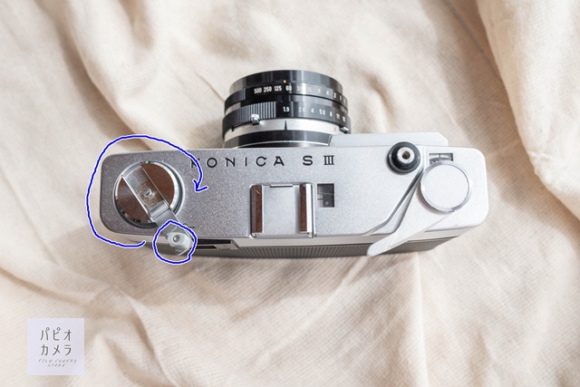 KONICA SIIIの使い方♪ - 〔BLOG〕パピオカメラ│フィルムカメラ