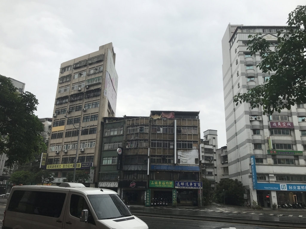 f:id:papix:20180407094432j:plain f:id:papix:20180407094432j:plain
