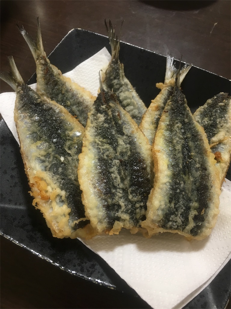 鰯の天ぷらとシシトウの天ぷら 酒と飯