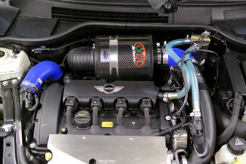 ジムニー用オイルキャッチタンク装着（R56JCW） - グランドスラム